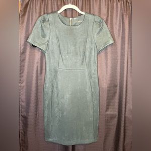 Short sleeve midi dress